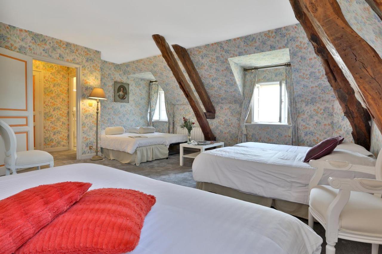 Domaine De Puy Robert Lascaux - A 800M Grotte De Lascaux - Hotel Avec Piscine - Chambres Et Gites-Appartements - Sarlat - Dordogne มงทิญญัก ภายนอก รูปภาพ