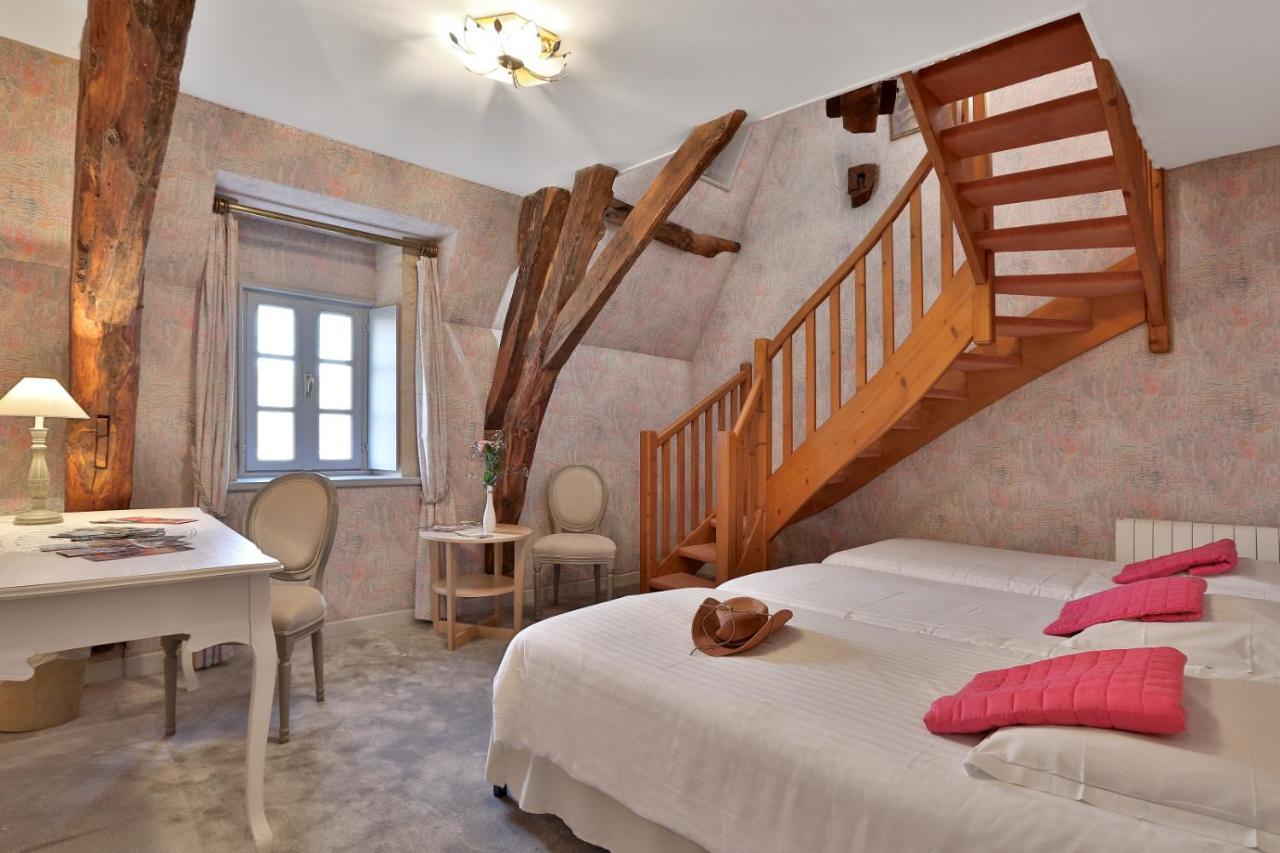 Domaine De Puy Robert Lascaux - A 800M Grotte De Lascaux - Hotel Avec Piscine - Chambres Et Gites-Appartements - Sarlat - Dordogne มงทิญญัก ภายนอก รูปภาพ