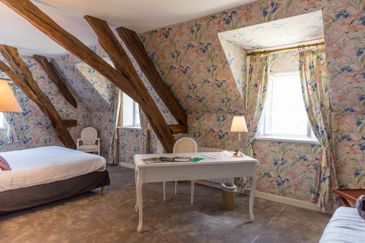 Domaine De Puy Robert Lascaux - A 800M Grotte De Lascaux - Hotel Avec Piscine - Chambres Et Gites-Appartements - Sarlat - Dordogne มงทิญญัก ภายนอก รูปภาพ