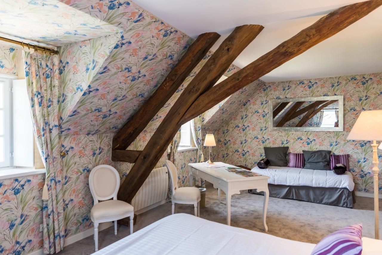 Domaine De Puy Robert Lascaux - A 800M Grotte De Lascaux - Hotel Avec Piscine - Chambres Et Gites-Appartements - Sarlat - Dordogne มงทิญญัก ภายนอก รูปภาพ